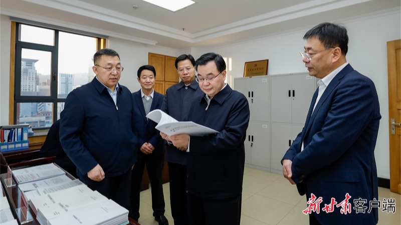 胡昌升在省發(fā)展改革委省科技廳省工信廳省住建廳調(diào)研“十五五”規(guī)劃編制工作時(shí)強(qiáng)調(diào) 聚焦貫徹落實(shí)重大決策部署 著力增強(qiáng)規(guī)劃編制的科學(xué)性系統(tǒng)性